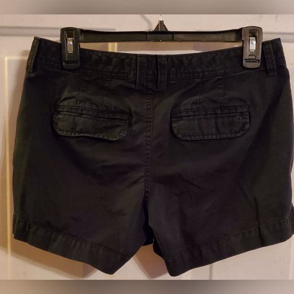 Old Navy Perfect 5" Shorts, Women's size 2 reg - Picture 4 of 6